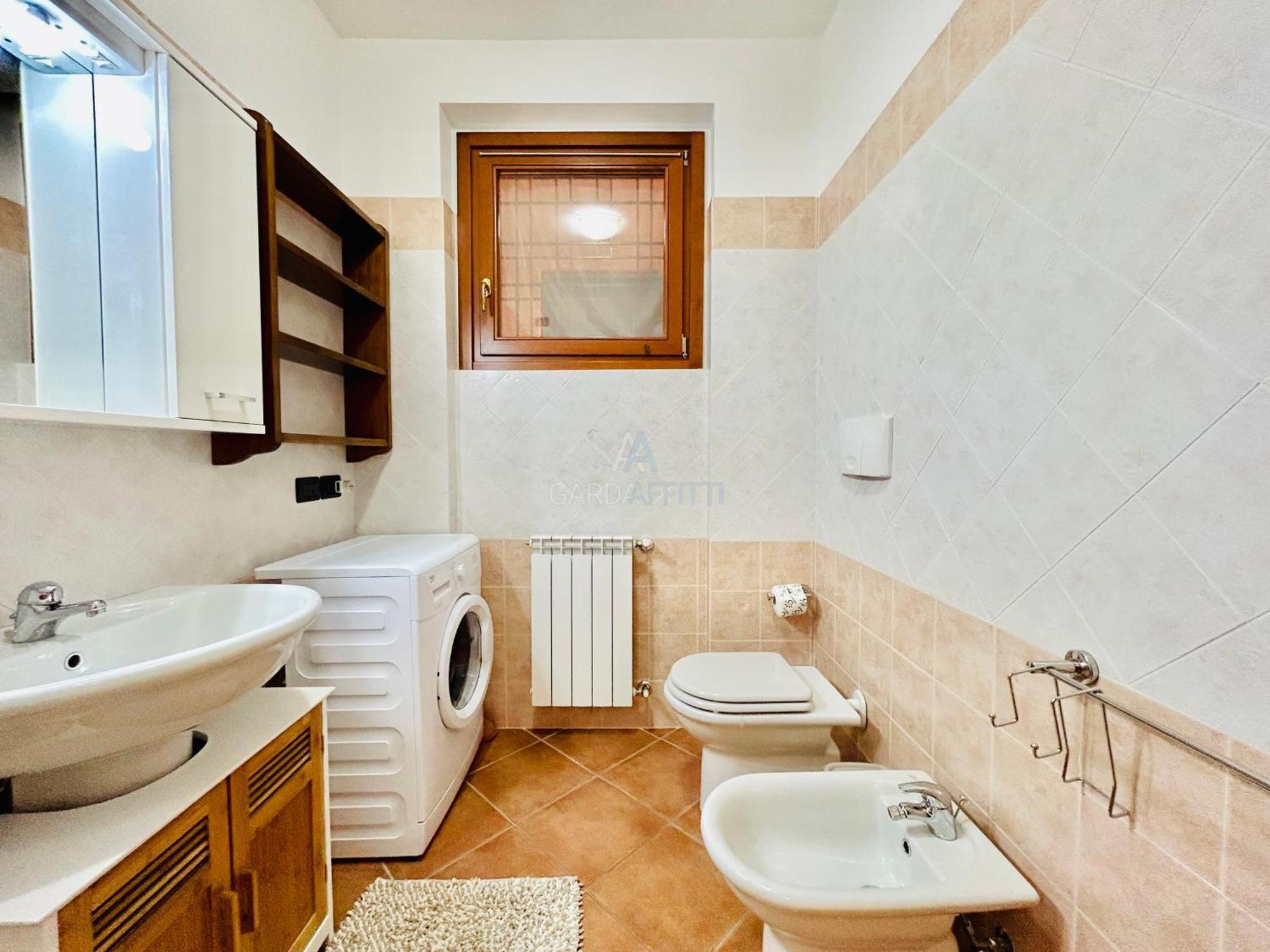 Artemide Apartment - A Soli 150M Dal Lago Di Garda Sirmione Exterior foto